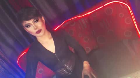 Snapshot of ur_dominatrix chatting on 02.25.26 MISS ANNA online show from 02.25.26