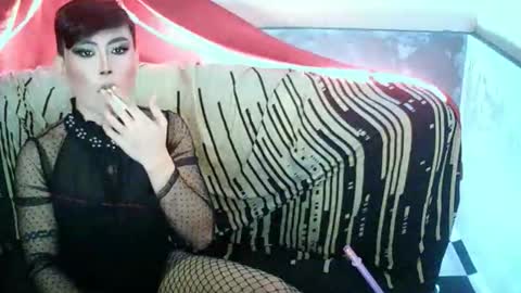 Snapshot of ur_dominatrix chatting on 03.29.26 MISS ANNA online show from 03.29.26