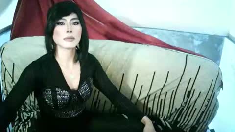 Snapshot of ur_dominatrix chatting on 04.09.26 MISS ANNA online show from 04.09.26