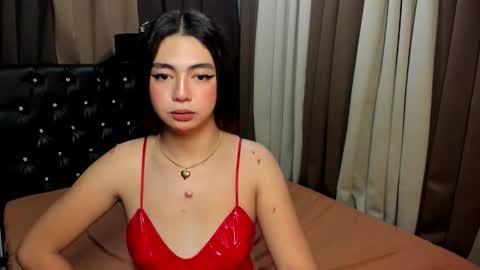Snapshot of ur_girl_dwalker chatting on 03.27.26 ur_girl_dwalker online show from 03.27.26