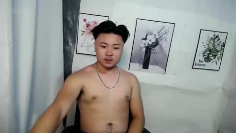 ur_hotguy online show from 09.17.25