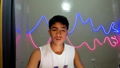 Snapshot of ur_hottestjonny chatting on 04.24.26 jonny online show from 04.24.26