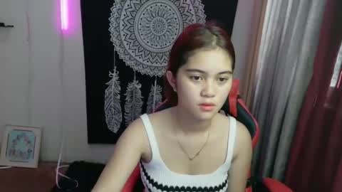 Snapshot of ur_prettyangel chatting on 03.30.26 ur_prettyangel online show from 03.30.26