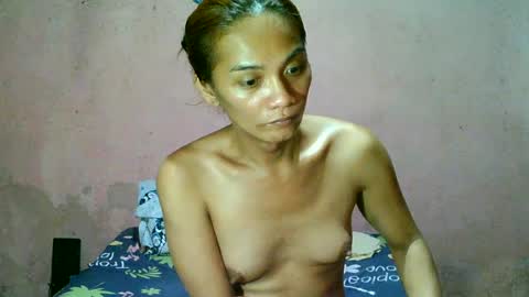 Snapshot of ur_sexybabe_ehra chatting on 06.30.26 ur_sexybabe_ehra online show from 06.30.26