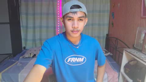 ur_shan21 online show from 01.06.26