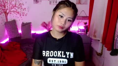 HelloIm  Girly online show from 06.30.26