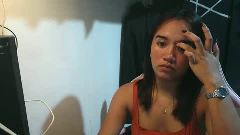 ur_wetwife online show from 11.07.25