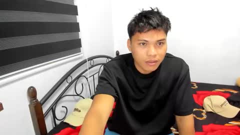 Snapshot of urasian_ajie chatting on 04.09.26 urasian_ajie online show from 04.09.26