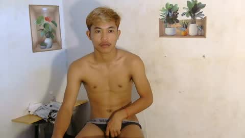 Snapshot of urasian_jomarie chatting on 06.29.26 urasian_jomarie online show from 06.29.26
