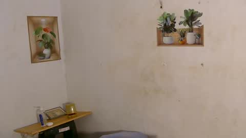 Snapshot of urasian_jomarie chatting on 07.21.26 urasian_jomarie online show from 07.21.26