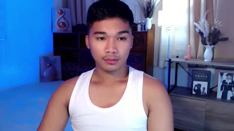 Snapshot of urasian_jpxx chatting on 04.25.26 JAMES online show from 04.25.26