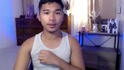 Snapshot of urasian_jpxx chatting on 05.24.26 JAMES online show from 05.24.26