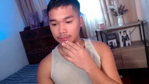 Snapshot of urasian_jpxx chatting on 06.26.26 JAMES online show from 06.26.26