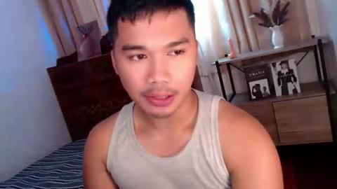 Snapshot of urasian_jpxx chatting on 07.14.26 JAMES online show from 07.14.26