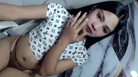 urasian_latinaxxx online show from 06.25.26
