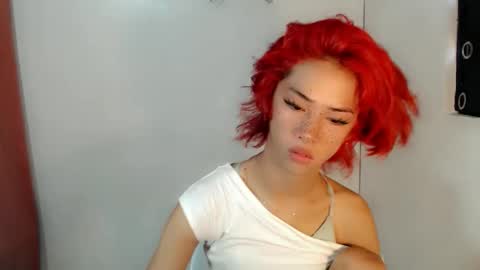 Snapshot of urasianyana chatting on 04.23.26 urasianyana online show from 04.23.26