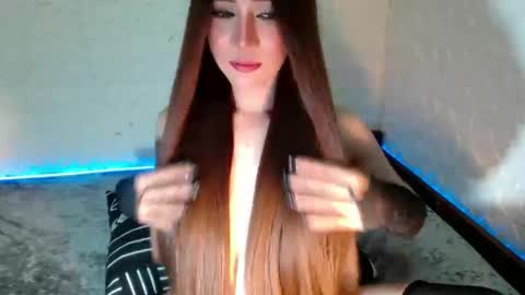 QUEEN ANGEL online show from 01.10.25