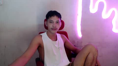 Snapshot of urbigcock_alvin chatting on 07.08.26 alvin let have some fun dont forget to follow online show from 07.08.26