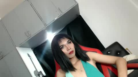 CALL ME TINE online show from 04.15.26
