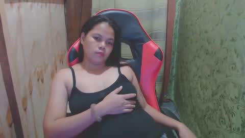 urdimplegurl online show from 11.15.25