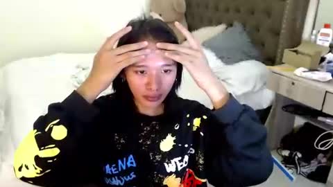 Snapshot of urdollacyl chatting on 06.01.26 Sweetacyl online show from 06.01.26