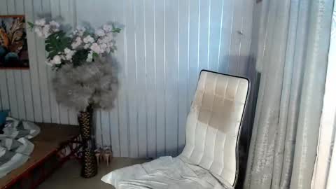 Snapshot of urdreamboy_doms chatting on 04.02.26 urdreamboy_doms online show from 04.02.26