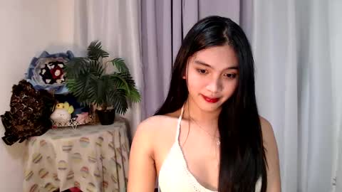 Snapshot of urdreamgirl_ chatting on 03.12.25 Trixie online show from 03.12.25