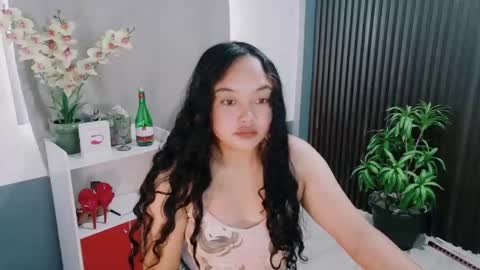 Snapshot of urfavouritecravings chatting on 02.02.26 Scarlet online show from 02.02.26