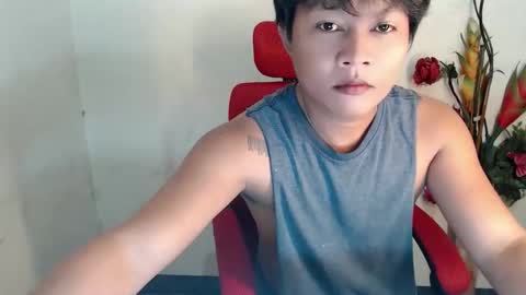 Snapshot of urfeet_jest chatting on 04.18.26 jess online show from 04.18.26