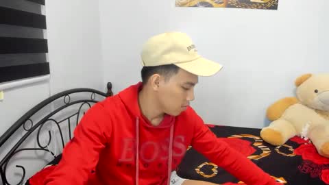 urfucker_vinz online show from 04.14.26