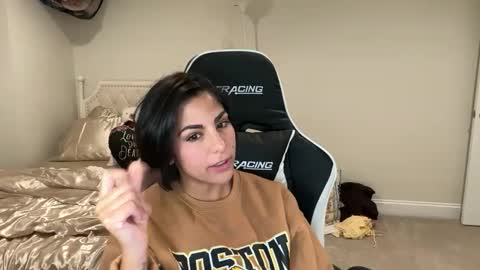 Goddess Marla online show from 01.08.26