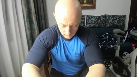 UrGymCrush online show from 01.23.25