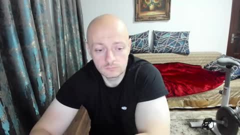 UrGymCrush online show from 10.07.25