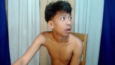 urhardfucker_joseph online show from 04.12.26