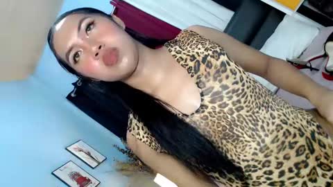 zoey noir online show from 01.28.25