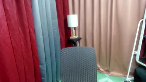 Snapshot of urhot_fucker13 chatting on 03.12.25 JUST CALL MY NAME jayrus online show from 03.12.25