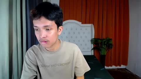 Snapshot of urhot_johny chatting on 04.16.26 urhot_johny online show from 04.16.26
