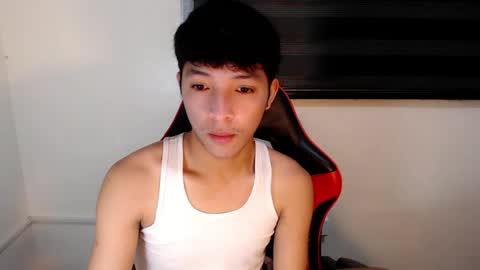 Snapshot of urhotethanxx chatting on 07.18.26 Ethan online show from 07.18.26
