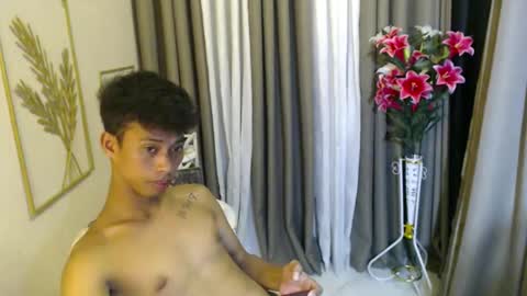 Snapshot of urhotfuckingass chatting on 04.20.26 richard online show from 04.20.26