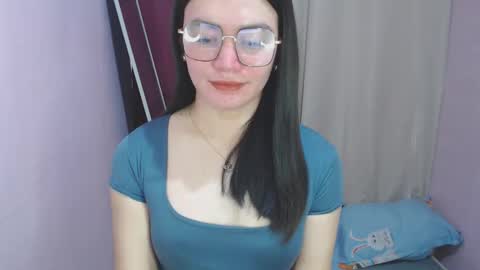 Snapshot of urhottiest_katey chatting on 04.26.26 Katey online show from 04.26.26