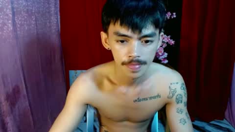Snapshot of urhunky_boy chatting on 06.28.26 urhunky_boy online show from 06.28.26