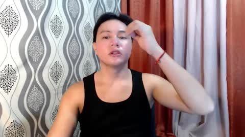 urhunky_ivan online show from 01.05.25