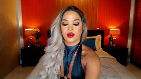 Snapshot of urmajestytyra chatting on 06.25.26 UrMajestyTyra online show from 06.25.26