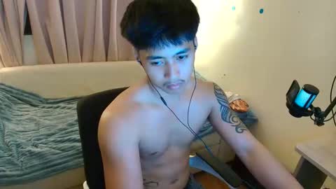 Snapshot of urnatty_guy chatting on 05.14.26 ander online show from 05.14.26