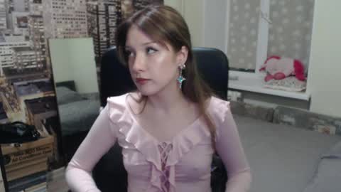 Snapshot of uroxygen chatting on 03.24.26 Mary online show from 03.24.26