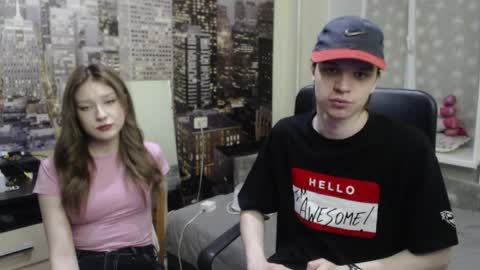 Snapshot of uroxygen chatting on 03.30.26 Mary online show from 03.30.26