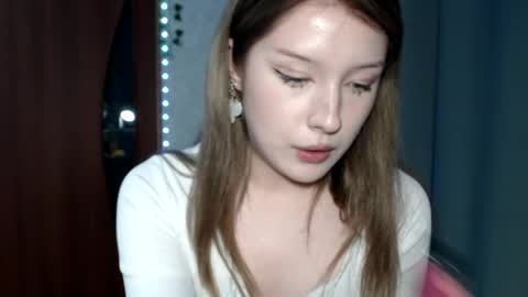 Snapshot of uroxygen chatting on 04.09.26 Mary online show from 04.09.26