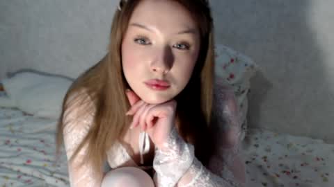 Snapshot of uroxygen chatting on 04.10.26 Mary online show from 04.10.26