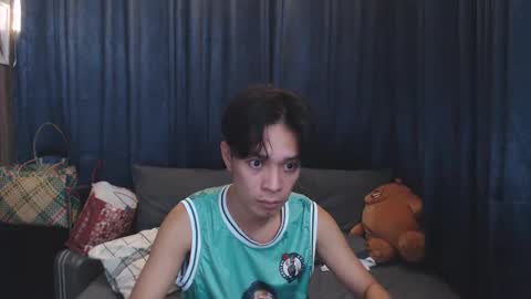 Snapshot of urpinoyasianx chatting on 01.15.25 Mel online show from 01.15.25