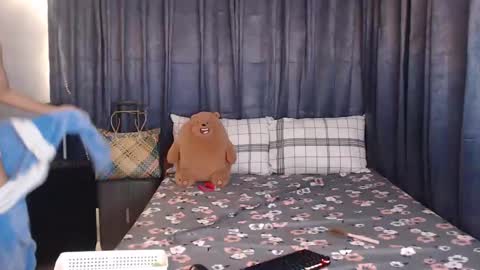 Snapshot of urpinoyasianx chatting on 01.29.25 Mel online show from 01.29.25